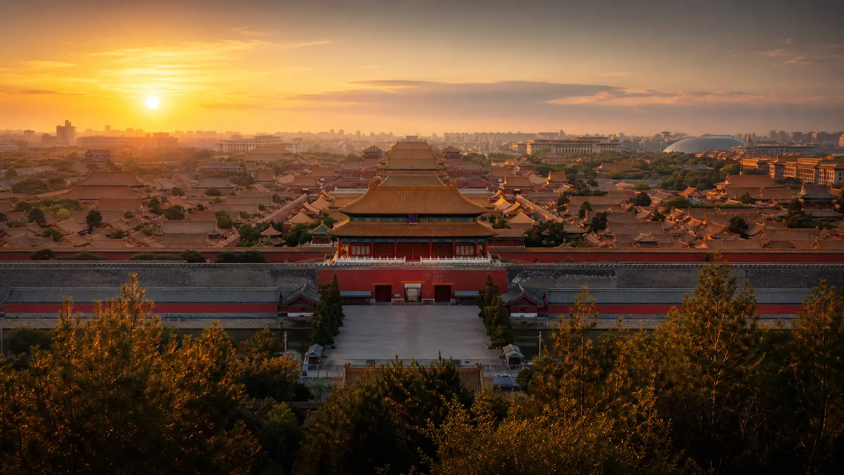 Panoramic view of the Forbidden City from Jingshan Park